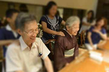 古希のお祝い 文豪・森鴎外の旧居　池之端 水月ホテル鴎外荘 家族のお食事会